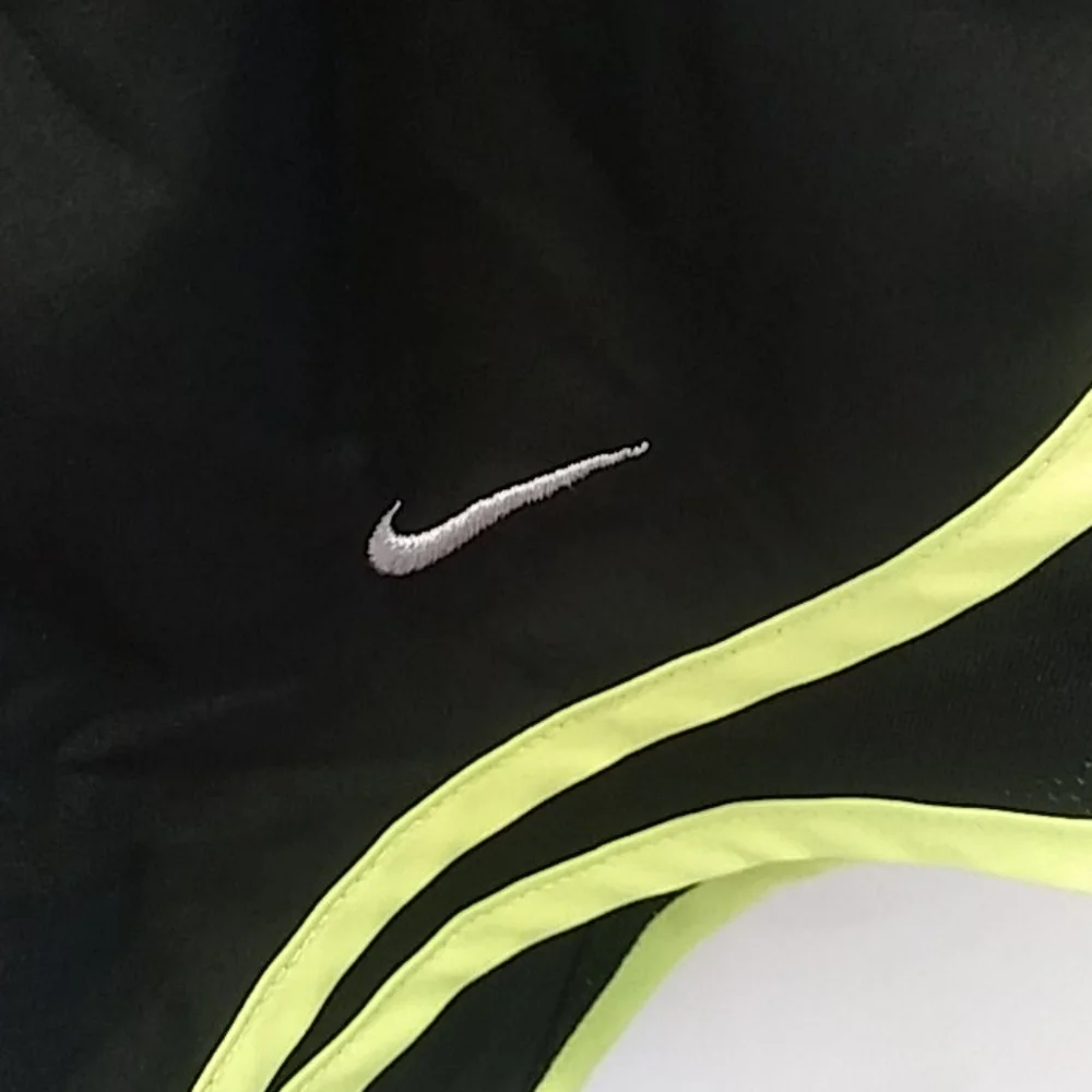 Nike Dri Fit Black & Green Shorts Size XS